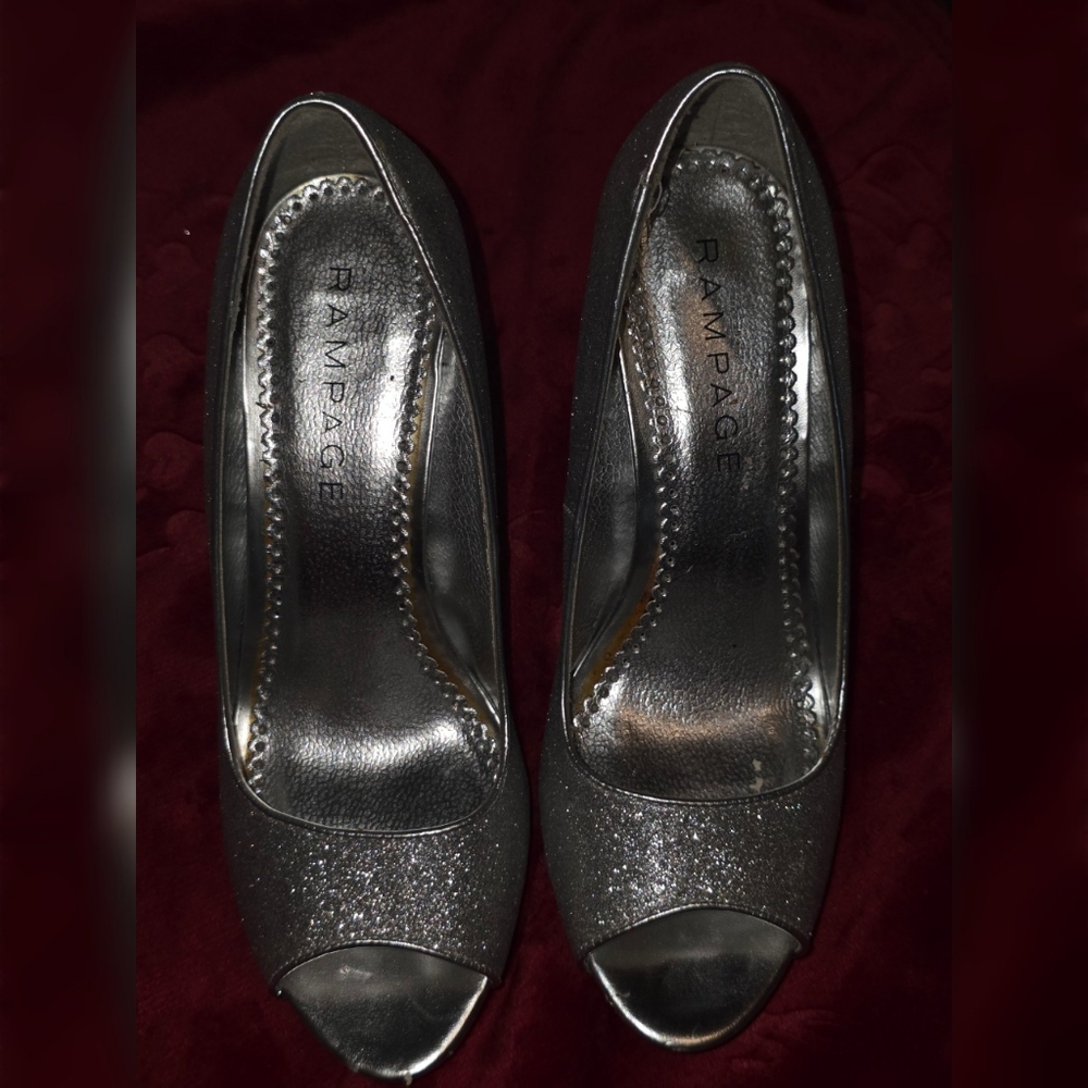 SOLD - Picture 6 of 7